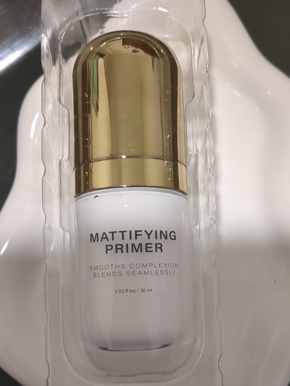 Mattifying Primer - Picture 3 of 3